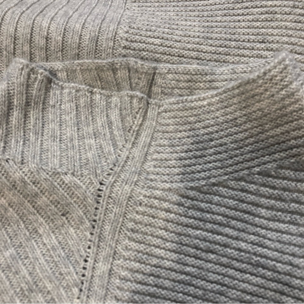 Lou & Grey Women’s Sweater Pullover Mock Neck Oversize Tunic Size SX Gray - Picture 5 of 13